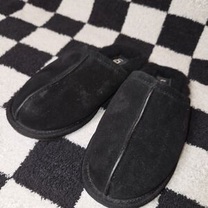 UGG Black Suede Slip-On Slippers Size 6